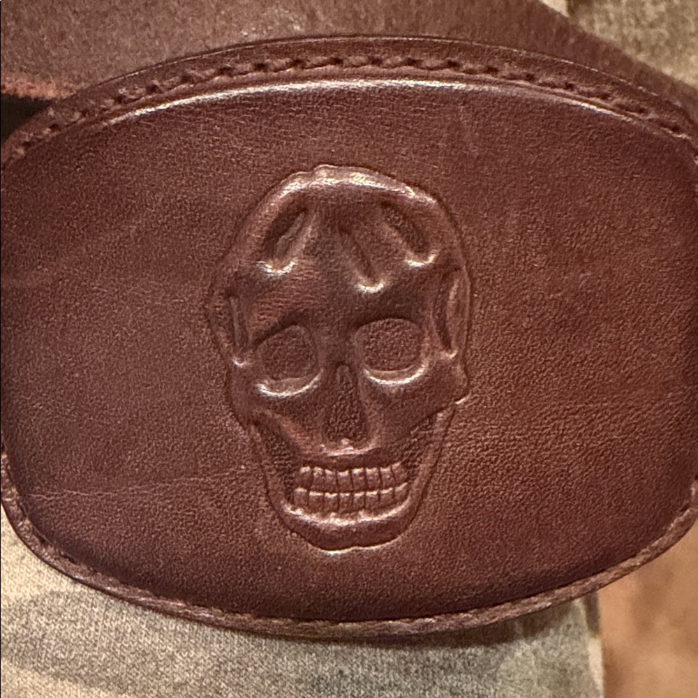 Alexander McQueen Skull Embossed Leather Belt - Picture 2 of 6